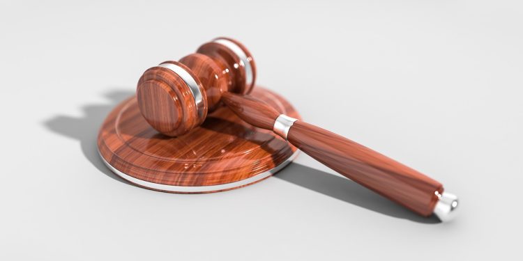 Andrew Tate's UK Abuse Trial Delayed to 2026