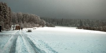 Deadly Floods, Snow Sweep Away Schoolchildren in South Africa