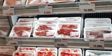 Hong Kong Expands National Security Scrutiny to Food, Entertainment Venues