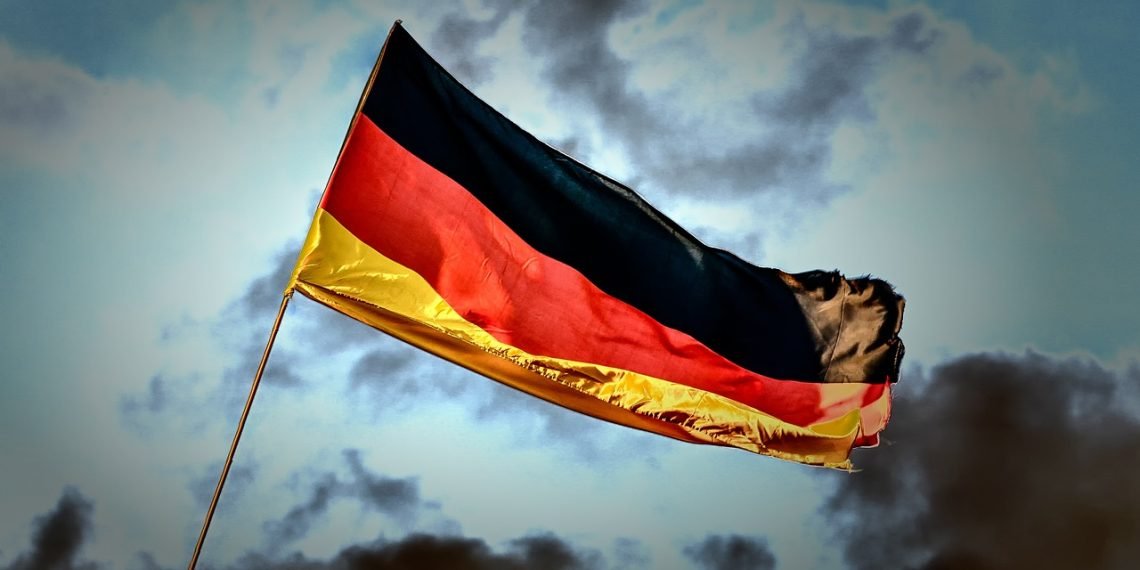 German Foreign Minister Arrives in Kyiv for Ukraine Aid Talks