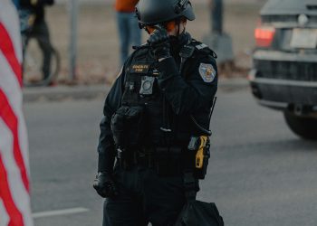 Firebomb Attack in Colorado Injures 8