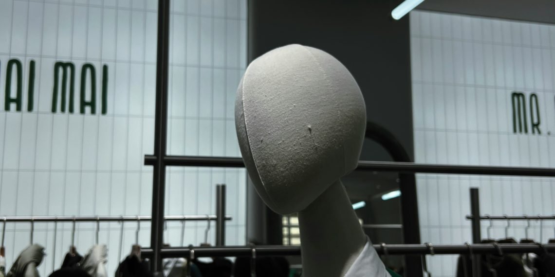 Giorgio Armani Misses Fashion Week for the First Time After Health Scare