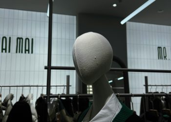 Giorgio Armani Misses Fashion Week for the First Time After Health Scare