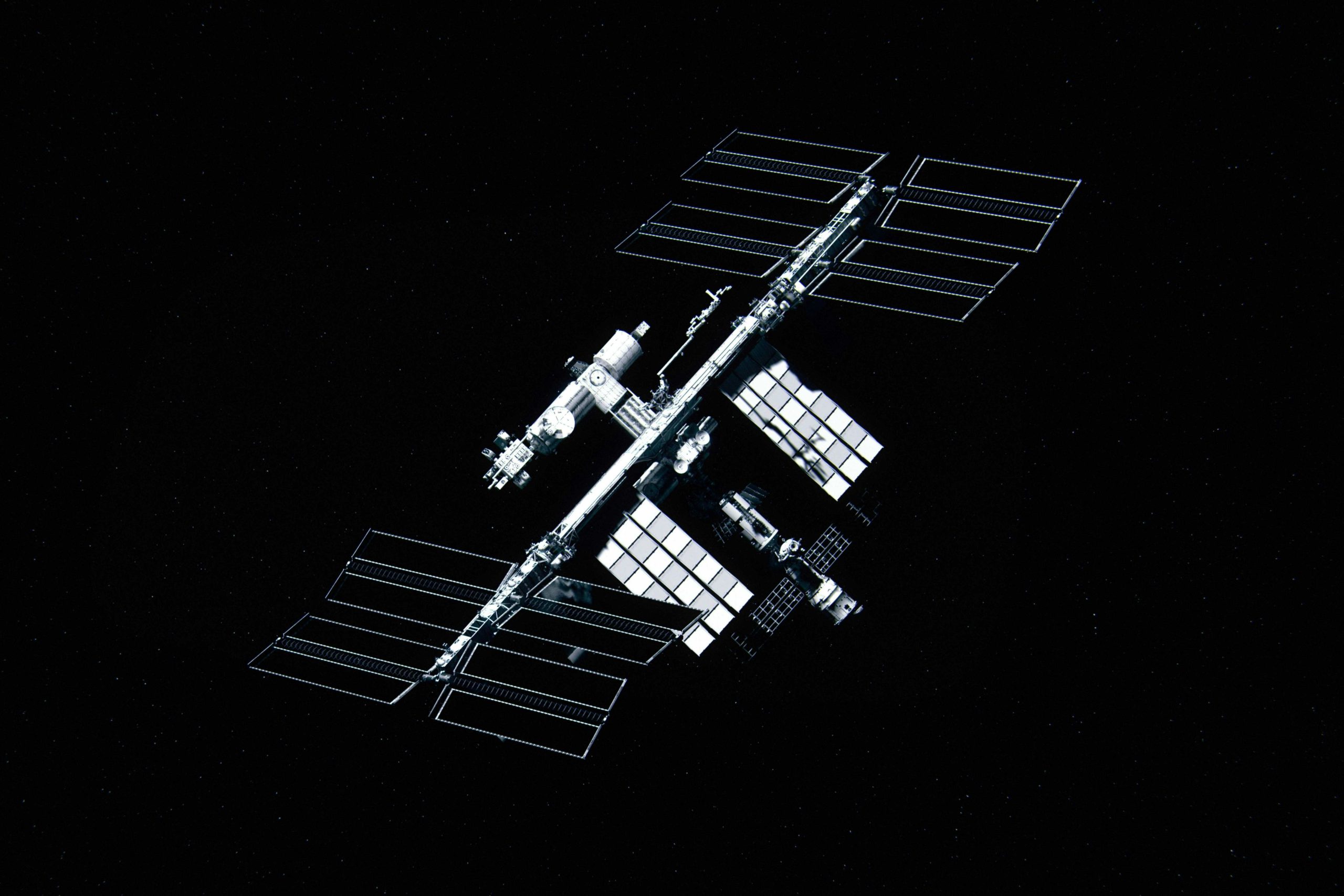 India, Poland, Hungary Launch First Joint Space Station Mission