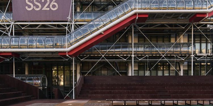 A Look at Pharrell Williams’ Louis Vuitton SS26: A Dandy’s Odyssey from Paris to India