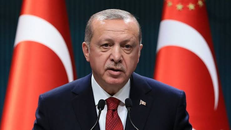 Erdogan Appoints New Communications Chief in Turkey