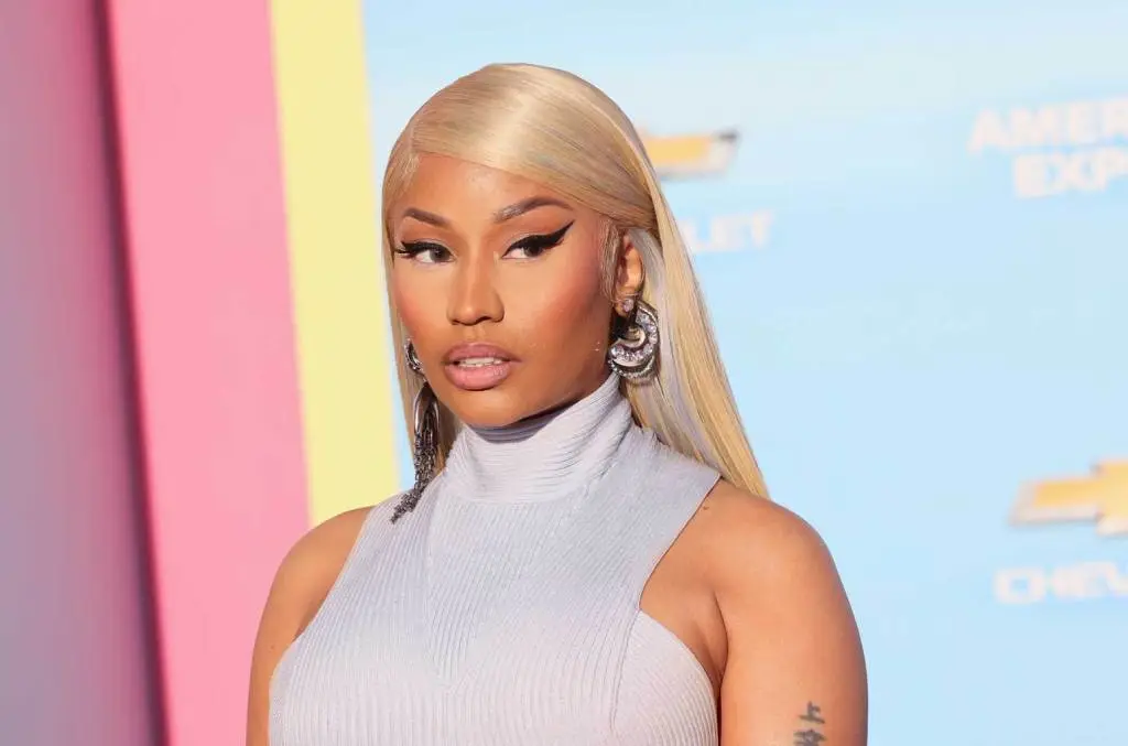 Nicki Minaj Accuses Jay-Z of Owing Her Up to $200M, Demands Settlement