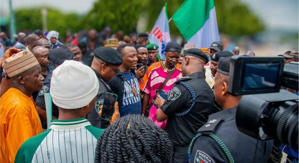 Egbetokun Meets Retired Police Officers Over Pension Protest