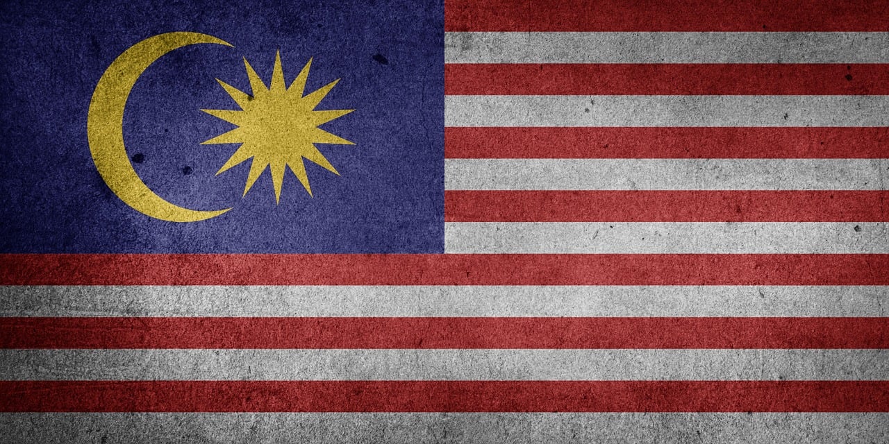 Malaysia's Political Unrest: Why Thousands Are Demanding Anwar's Exit