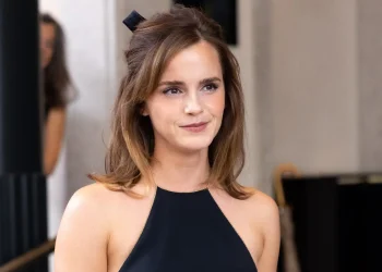 Harry Potter Star Emma Watson Banned From Driving