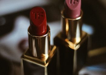 5 Lipstick Shades That Actually Flatter Every Skin Tone