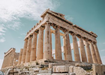 Greece Heatwave Forces Acropolis Shutdown