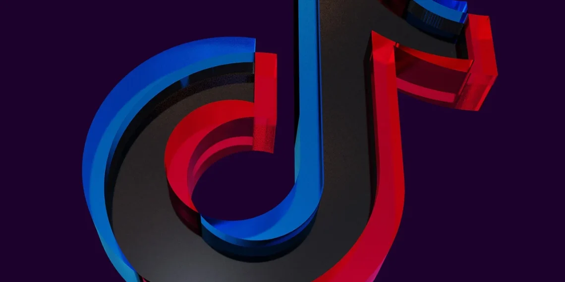 Facebook Offers TikTok, YouTube Creators $3,000 a Month to Post Content