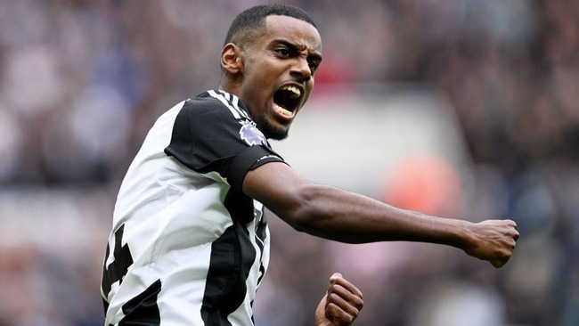 Liverpool Plot Record-Breaking Second Bid for Newcastle’s Alexander Isak
