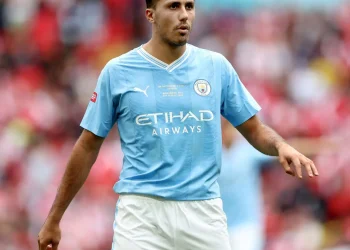 Cracks Appear as Manchester City Face Transition and Rodri’s Future Uncertainty