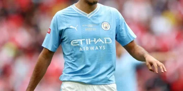 Cracks Appear as Manchester City Face Transition and Rodri’s Future Uncertainty