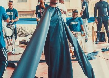 Nigerian Designer Breaks Guinness World Record With Longest-Sleeved Robe