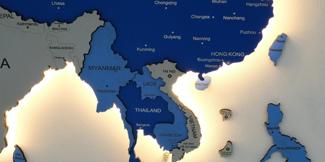 Lawmakers Call on ICAO to Block China’s Flight Path Near Taiwan