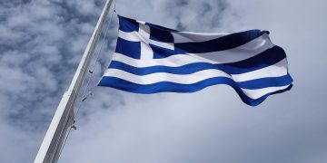 Greece Threatens to Extend North Africa Asylum Ban Over New Migrant Arrival