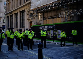 New UK Policing Policy Allows Ethnicity Disclosure to Fight False Crime Narratives