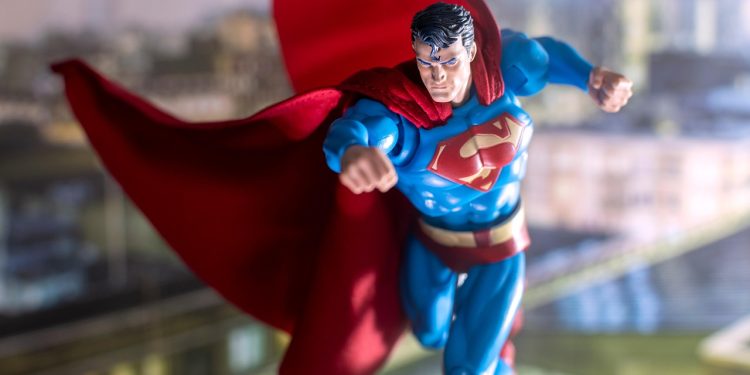 Former Superman Actor Dean Cain Announces His Training to Become ICE Agent