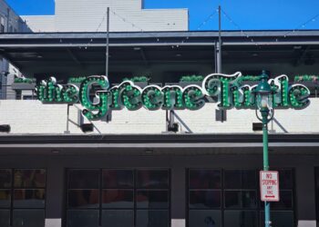 Greene Turtle Ban Exposes Baltimore’s Lazy Fix to a Bigger Problem