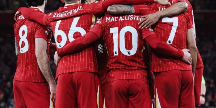 Manchester City and Liverpool Renew Rivalry in Crucial Premier League Showdown