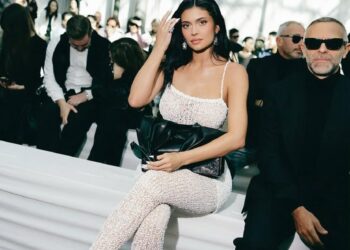 Kylie Jenner Just Wore a 'Naked' Paper Dress, and It's the Boldest PFW Trend