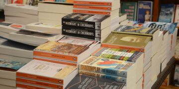 Jilly Cooper, Queen of Racy Fiction, Passes Away at 88