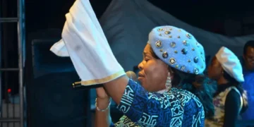 Tope Alabi Breaks Silence on Controversy Over First Marriage