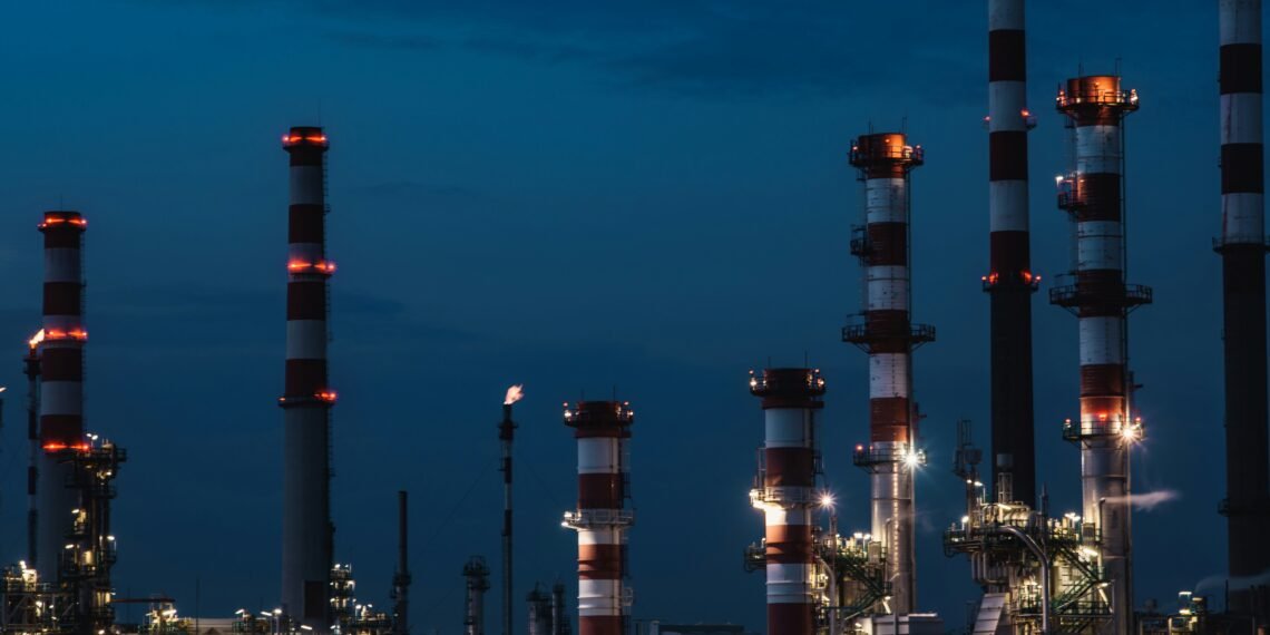 Is LAX at Risk? Chevron Refinery Fire Erupts in Key Jet Fuel Unit