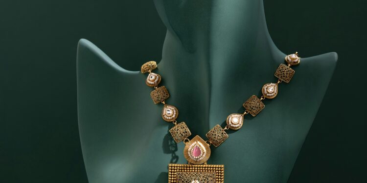 Why the Louvre Jewelry Theft Was an Attack on French Fashion History