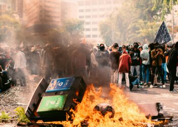 From Mourning to Mayhem: Two Dead as Kenya Erupts During Odinga Repatriation