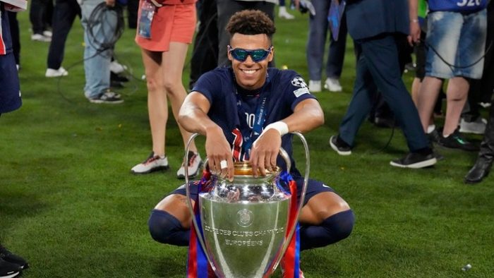 PSG​‍​‌‍​‍‌ Talent Désiré Doué Clinches 2025 Golden Boy Award