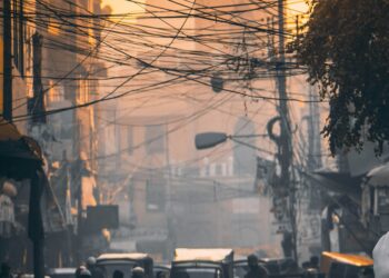 Bloodbath in Pakistan: Suicide Bomber Unleashes Hell in Crowded Market