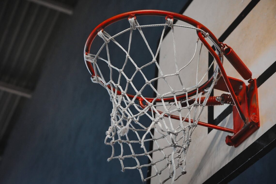 Spurs defeat Thunder thanks to Wembanyama, advance to first Finals since 2014