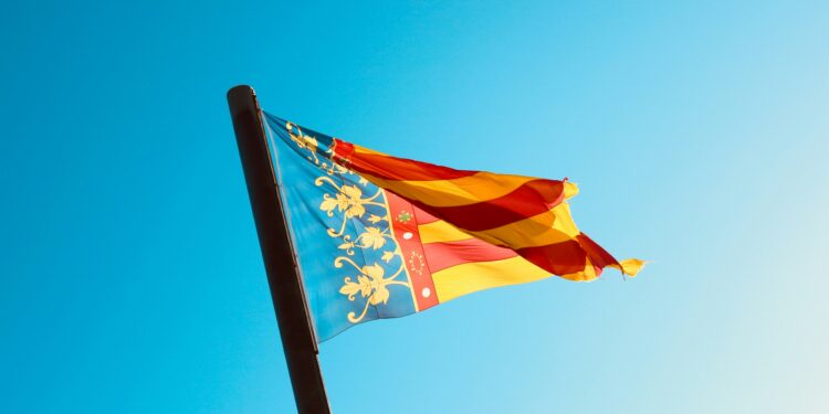 Valencia Leader Resigns Over Handling of Deadly Floods