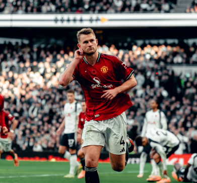 De Ligt Late Goal Help Manchester United Get a Dramatic Draw at Tottenham