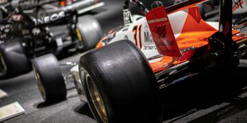 Piastri Wins Qatar Sprint to Cut Norris' Championship Lead to 22 Points