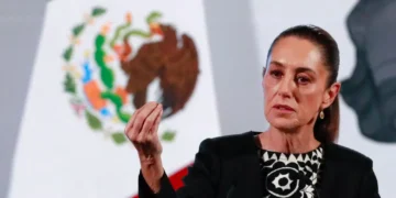 After Repeated Criticism, Peru's Congress Votes to Declare Mexican President 'Persona Non Grata'