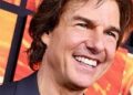 Tom Cruise Receives First Oscar Awards