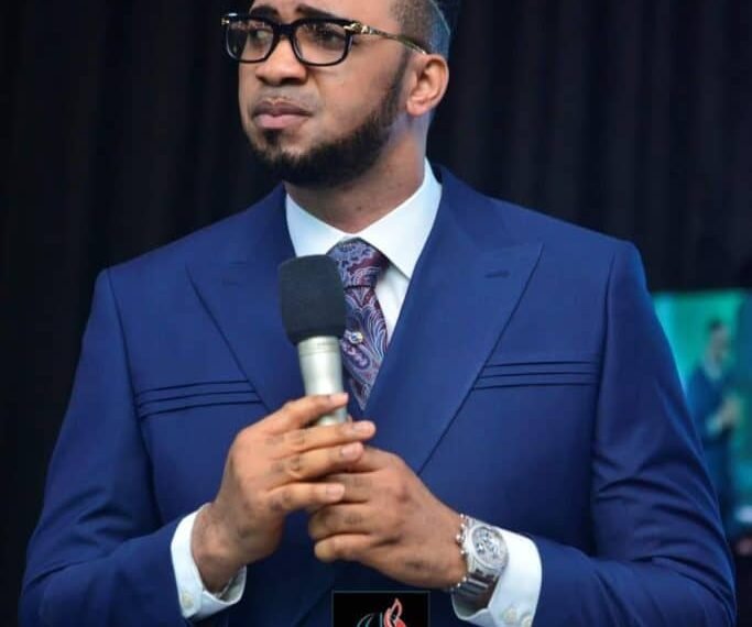 Pastor Chris Okafor’s Silence Fuels Speculation After Doris Ogala Shares Alleged Nude Photo