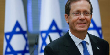 Israeli President Herzog Refuses to Bend as Netanyahu Seeks Mercy