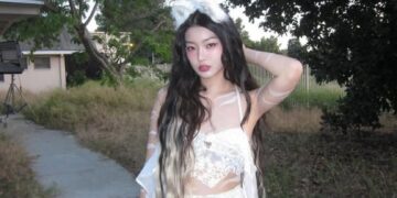 (Lessons from The Summer I Turned Pretty's Belly and KATSEYE's Yoonchae)