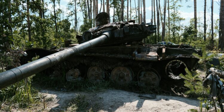 War Message Sent: Russia Pounds Ukraine Ahead of Trump Talks