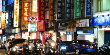 Knife-Wielding Attacker Kills Three in Taiwan Metro After Deploying Smoke Bomb