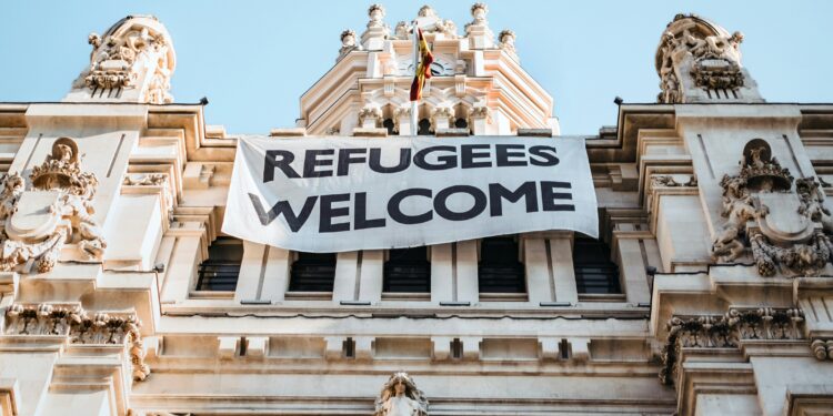 White South Africans Torn Over Controversial US Asylum Offer