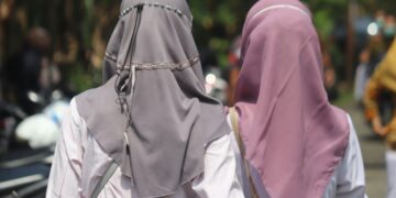 Austria Declares War on Religion: Bans Headscarves for Girls in Schools Across the Nation