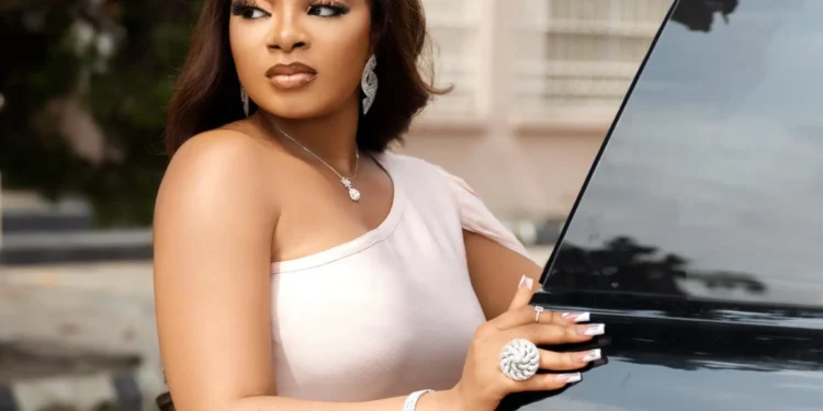 BBNaija’s Queen Mercy Escapes Tragedy As Ceiling Collapses — Here’s The Inside Story