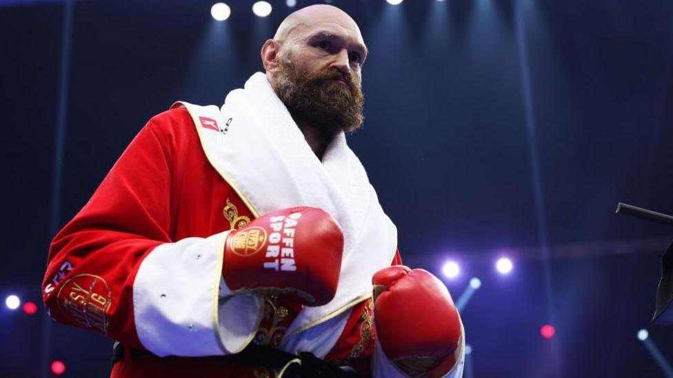 Tyson Fury Sends His Condolences To Anthony Joshua After Tragic Car Crash that Killed Two of His Team in Nigeria